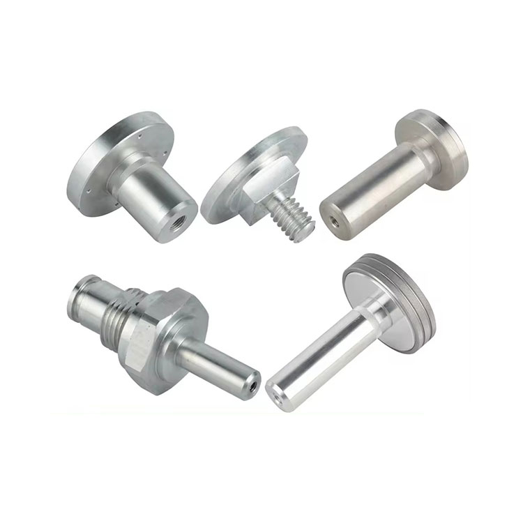 O que são peças de usinagem CNC?